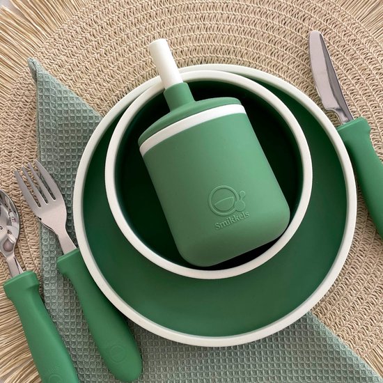 Smikkels - Siliconen kinder dinerset - Eetset baby - Servies - Serviesset - Kinderbestek - Veilig Kinderservies - Duurzaam - Baby - Peuter - Kleuter - Groen van Smikkels — afbeelding 2