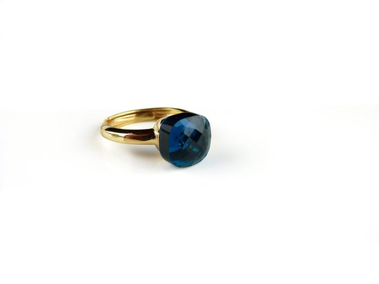 Ring in zilver geelgoud verguld model pomellato donker blauwe steen