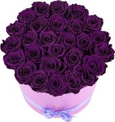Flowerbox Longlife Aaliyah violet - Large gamme de cadeaux de Luxe et faits à la main - Surprenez d'une manière particulière - Les roses ont une durée de conservation de 2 ans!