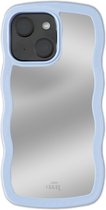 xoxo Wildhearts Wavy mirror case Blue telefoonhoesje - Geschikt voor iPhone 15 Plus - Golvend spiegelhoesje - Wolken hoesje - Schokbestendig - Cloud case - Silicone case met spiegel - Blauw