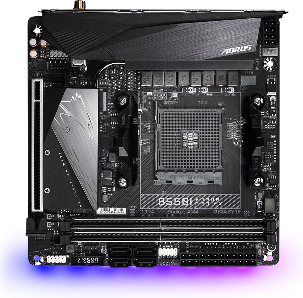Motherboard Gigabyte B550I AORUS PRO AX mATX AM4 AMD AM4 AMD AMD B550 - GIGABYTE