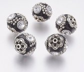 Handgemaakte Indonesische kralen, zwart/zilver met heldere kristallen, ca. 20mm. Per 5 stuks