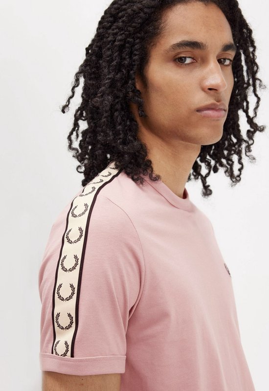 Fred Perry Contrast tape ringer t-shirt - dusty rs pink black