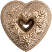 Tulband Bakvorm "Floral heart bundt pan" - Nordic Ware | Spring & Summer Toffee