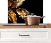 Spatscherm keuken 60x40 cm - Kookplaat achterwand Blad - Goud - Zwart - Luxe - Muurbeschermer - Spatwand fornuis - Hoogwaardig aluminium
