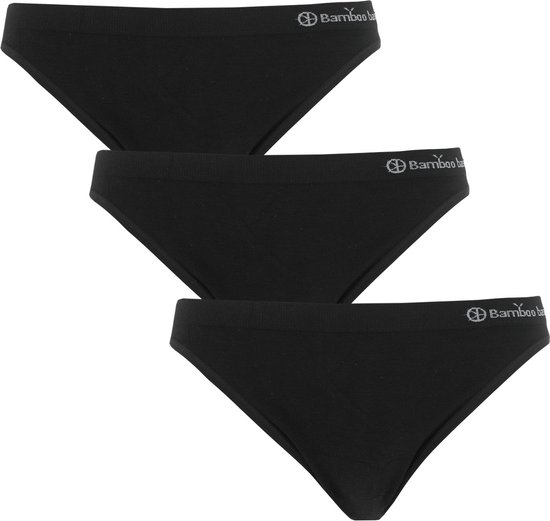 Drie zwarte Bamboo Basics slips op een rij.