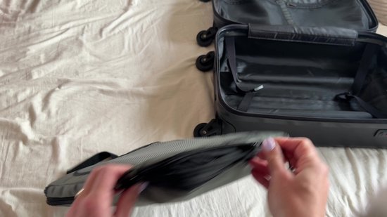 Volcan Compression Cubes d'emballage - Set organisateur de valise - Set de 4 - Avec fermeture éclair de compression - Pour sac à dos et valise - Vert botanique