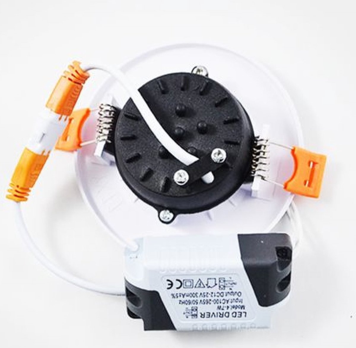 Plafondspot LED Inbouwspot Downlight Spotje Verlichting - Rond - Kantelbaar -Wit - 7W - 6500K IP20 Ø8,8cm- Spanning: AC175-265V