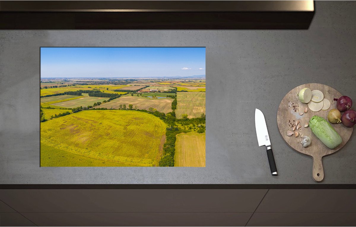Inductieplaat Beschermer - Bovenaanzicht Landschap met Gras en Planten - 70x51 cm - 2 mm Dik - Inductie Beschermer - Bescherming Inductiekookplaat - Kookplaat Beschermer van Wit Vinyl