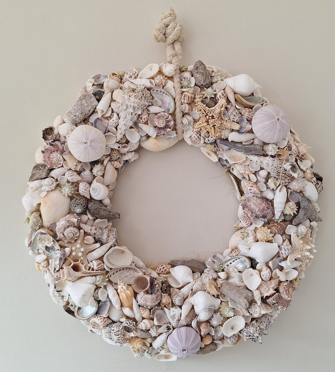 DIY (do it yourself) Hobbypakket-krans schelpen-50cm-natuurlijke materialen-schelpenkrans-Woondecoratie
