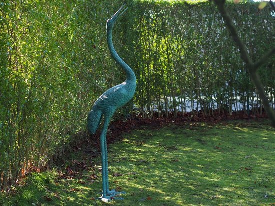 Tuinbeeld - brons - Kraanvogel kop omhoog - Bronzen beeld - 44 cm hoog - bronzartes