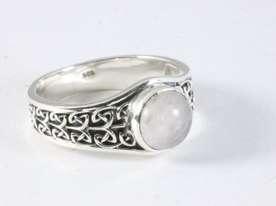 Bewerkte zilveren ring met rozenkwarts - maat 17.5