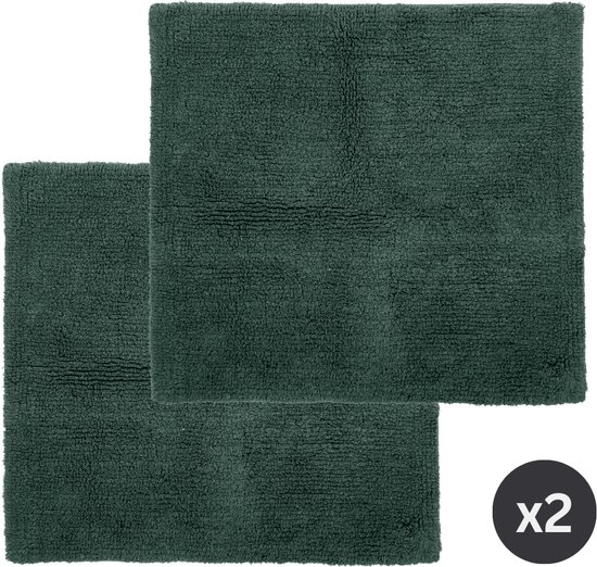 Set van twee donkergroene, vierkante badmatten van 100% katoen met een zachte, pluizige textuur.