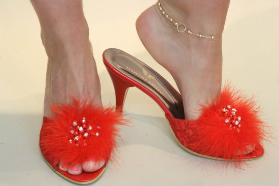 Sandaaltjes - Slippers - Pantoffels - 37 - rood - kant