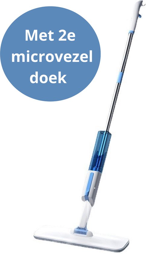 Een witte mop met blauwe accenten en een waterreservoir, met extra microvezeldoek.