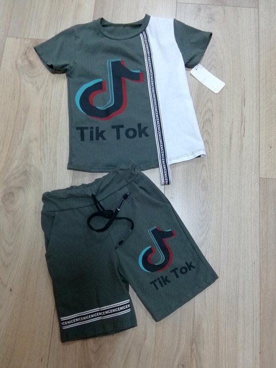 Ensemble bermuda et t-shirt pour garçon avec logo Tik Tok, taille 4 ans |  bol.com