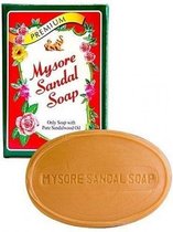 Mysore Sandal Soap 75 gram - Natuurzeep - Huiszeep - Zeepbar - Blok - Reinigen - Sandelhout Olie - Etherische olie - Natuurlijke Ingrediënten - India - Ayurveda - Plantaardige oliën - Gevoelige Huid - Antiseptisch - Hydrateren - Ayurvedic - Sandal