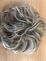 Hair Bun XXL Messy Bun  mix blond/bruin Knot Haarstuk Extensions 85gram Ø20cm Monofibre