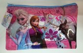 Disney Frozen make-up etui Anna & Elsa met Olaf.