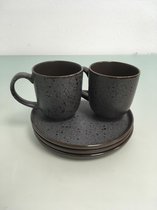Servies set (3 borden, 2 mokken)