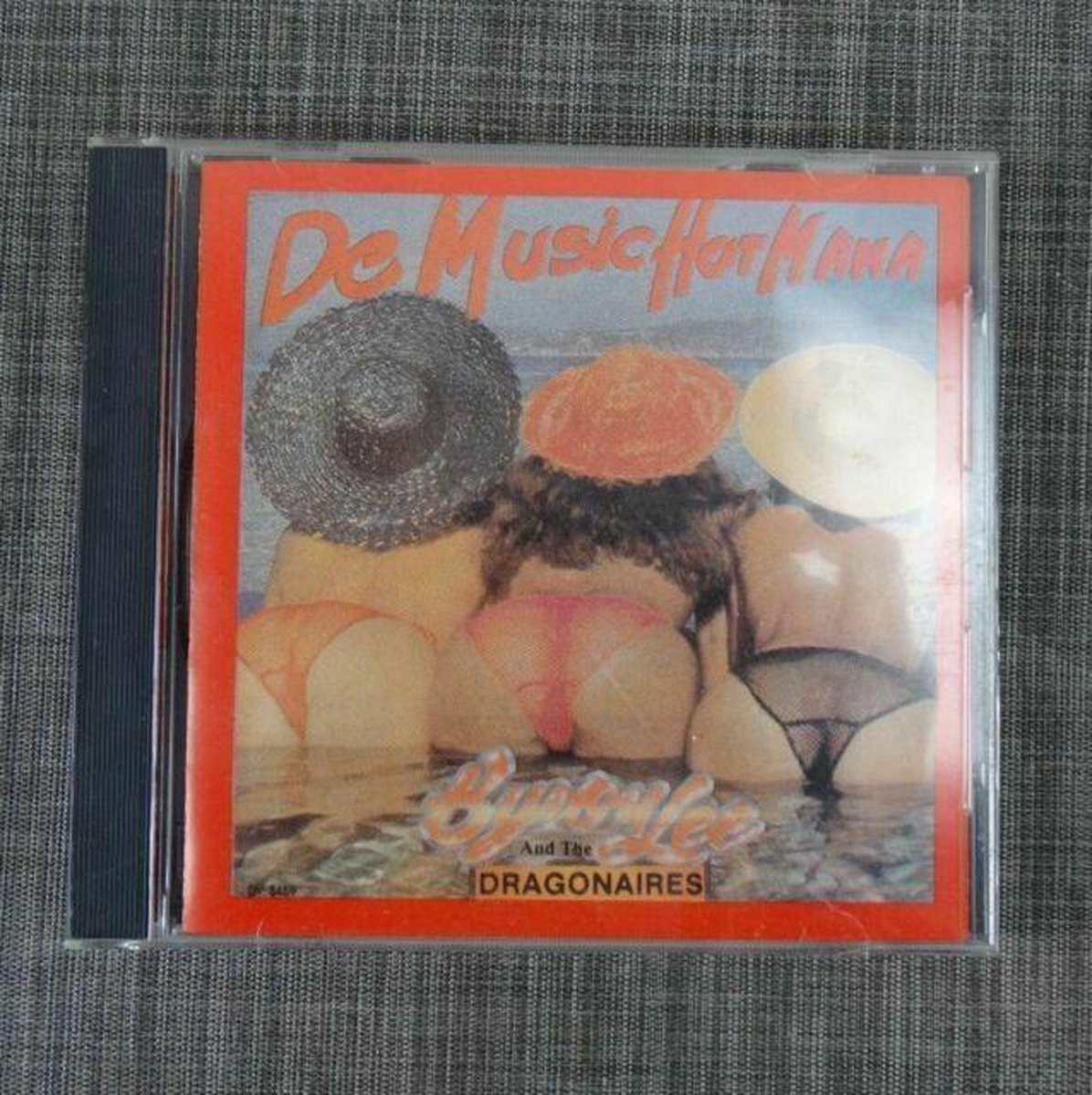 De Music from Hot Mama