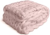 Plaid handmade van 100% Merino Lontwol. Kleur blush. Afmetingen 90 - 140 cm