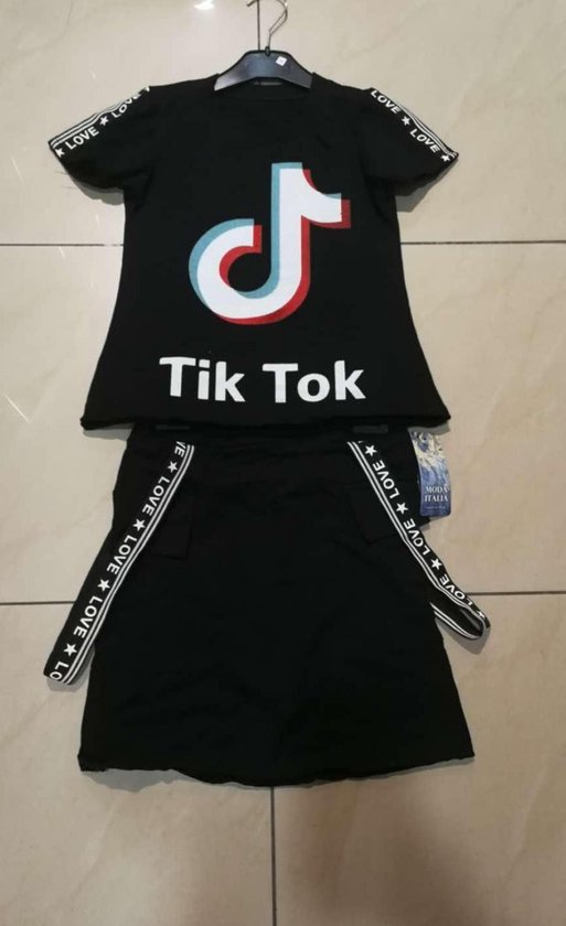 Tik tok kleding maat 128 hotsell