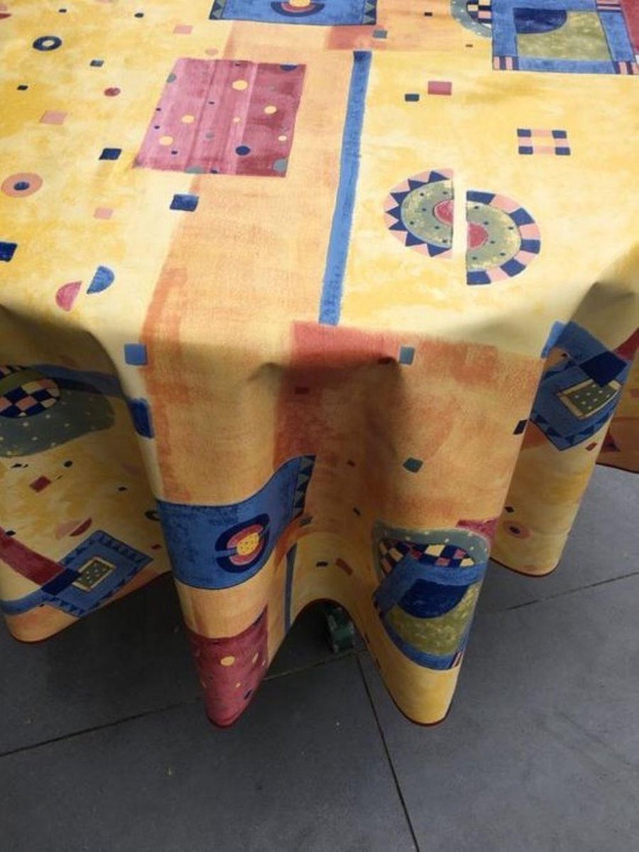 Tafelkleed-tafelzeil wit-grijs motief 160 cm rond met 4 klemmen