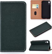 Voor iPhone XR effen kleur mat magnetische horizontale flip lederen tas met kaartsleuven en houder (groen)