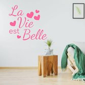 Muursticker La Vie Est Bella -  Roze -  89 x 80 cm  -  franse teksten  alle - Muursticker4Sale