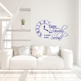 Muursticker Time Spent With Family Is Worth Every Second -  Donkerblauw -  75 x 100 cm  -  alle muurstickers  woonkamer  engelse teksten - Muursticker4Sale