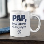 Mok: pap, goed gedaan! Ik ben perfect.