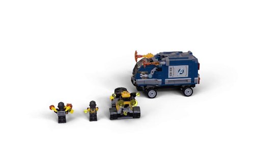 Lego Marvel Super HeroesTM - L'attaque du camion des Avengers, Jouet Marvel  Enfant 7 Ans Et Plus, 477 Pièces - 76143 - Comparer avec