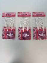 Cadeautasjes set met leuke tekst en opdruk (rood/roze) - set van 3 keer 3 stuks in diverse formaten