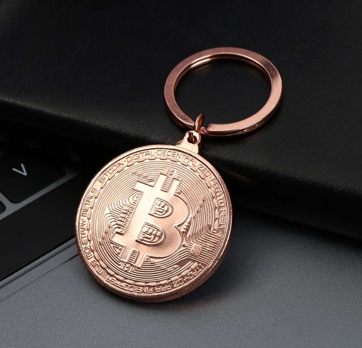Hardware Crypto Wallet Krisler 3PCS Fysieke Bitcoin-medaille Verguld Met 24  Karaats Echt Sleutelhanger Voor Crypto Fans