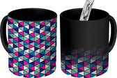 Magische Mok - Foto op Warmte Mokken - Koffiemok - Driehoek - Roze - Blauw - Geometrie - Design - Magic Mok - Beker - 350 ML - Theemok