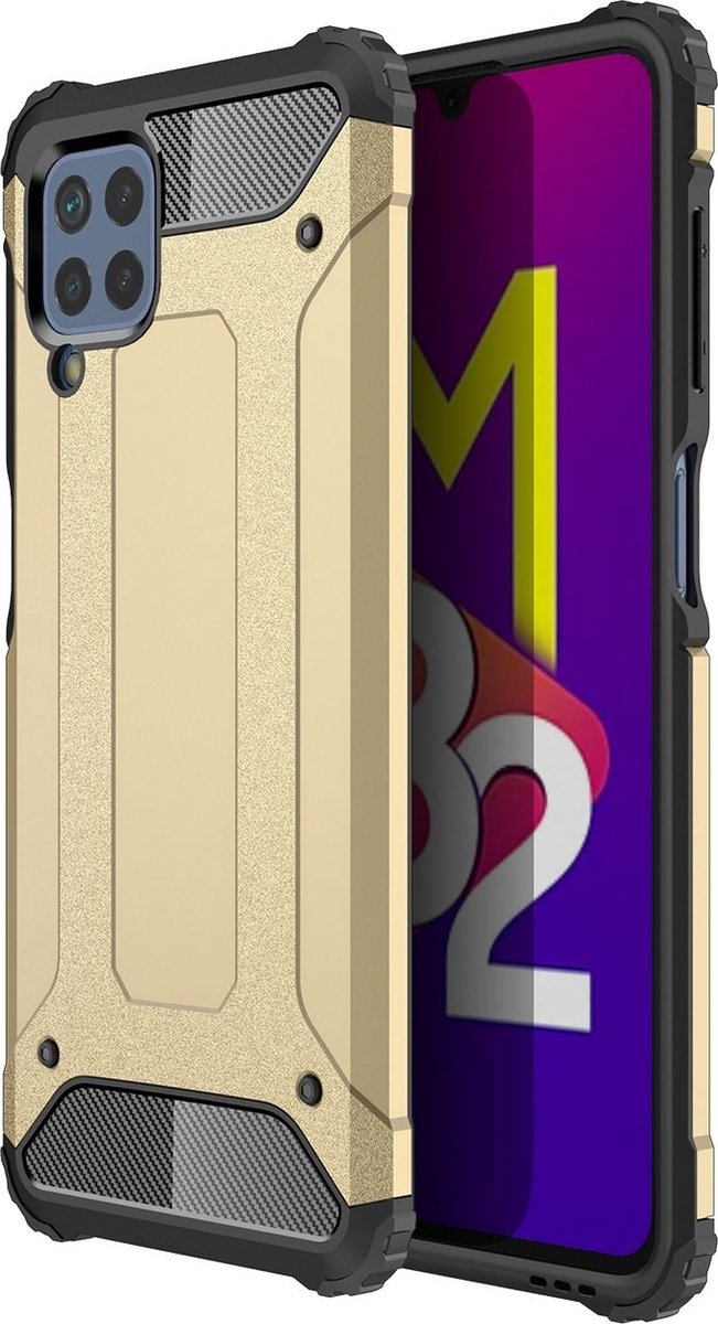 Mobigear Hoesje geschikt voor Samsung Galaxy M32 4G Telefoonhoesje Hardcase | Mobigear Outdoor Backcover Shockproof | Schokbestendig Galaxy M32 4G Telefoonhoesje | Anti Shock Proof - Goud