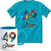 49 Jaar Vrolijke Verjaadag T-shirt met mok giftset Blauw | Verjaardag cadeau pakket set | Grappig feest shirt Heren – Dames – Unisex kleding | Koffie en thee mok | Maat XXL