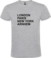Grijs t-shirt met " London, Paris , New York, Arnhem " print Zwart size XXXXL