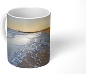 Mok - Koffiemok - Het strand bij Domburg - Mokken - 350 ML - Beker - Koffiemokken - Theemok