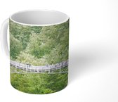 Mok - Hangbrug in het Nationaal Park Bayerischer Wald - 350 ML - Beker - Uitdeelcadeautjes