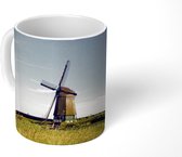 Mok - Koffiemok - Een molen met bloemen - Mokken - 350 ML - Beker - Koffiemokken - Theemok