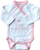 Baby romper - tekst - ik ben de allerliefste - kleding - omslagromper - wit roze