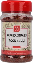 Van Beekum Specerijen - Paprika stukjes rood 1-3 mm - Strooibus 110 gram