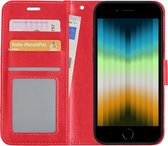 Hoes Geschikt voor iPhone SE 2022 Hoesje Book Case Hoes Flip Cover Wallet Bookcase - Rood