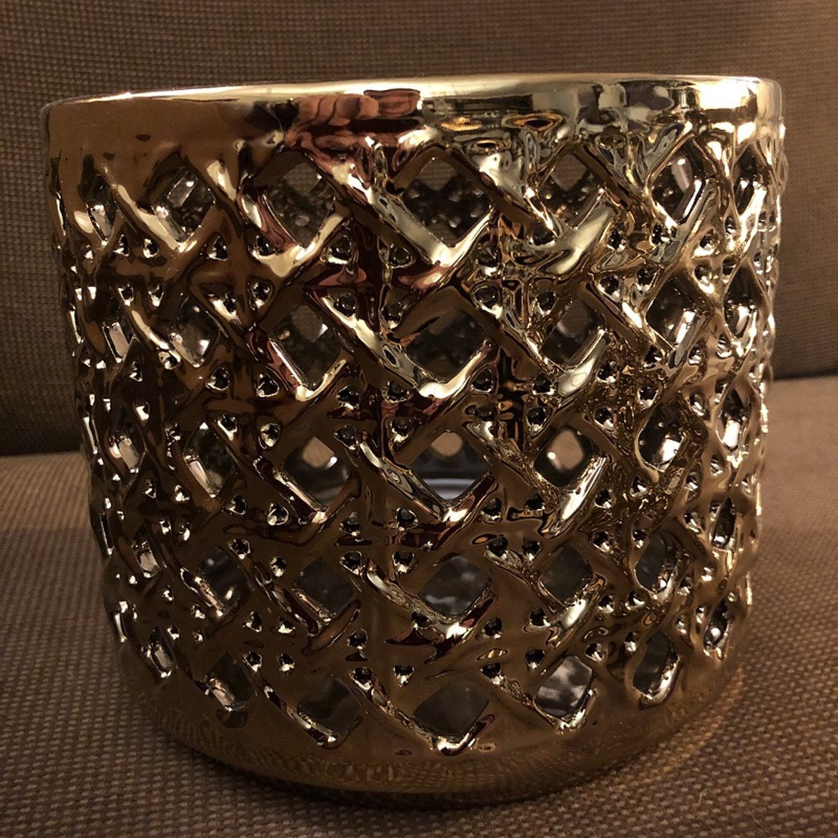 PTMD Vincent Gold Ceramic stormlight M - windlicht keramiek goud glanzend