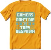 Gamers don't die pixel T-shirt | Neon Blauw | Gaming kleding | Grappig game verjaardag cadeau shirt Heren – Dames – Unisex | - Geel - XL