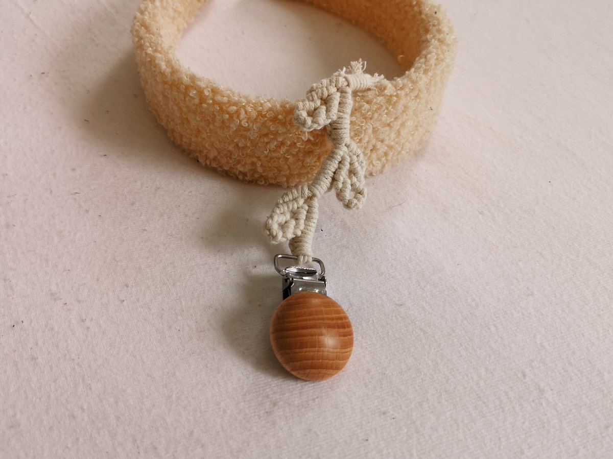 Speenkoord macramé bloem wit houten clip Speenkoord macramé bloem wit houten clip