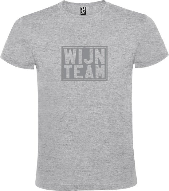 Grijs T shirt met print van " Wijn Team " print Zilver size XXXL