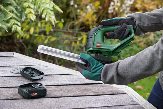 Bosch AdvancedShear 18V-10 Accessoired - Buxusschaarmes (20cm) van Bosch — afbeelding 3